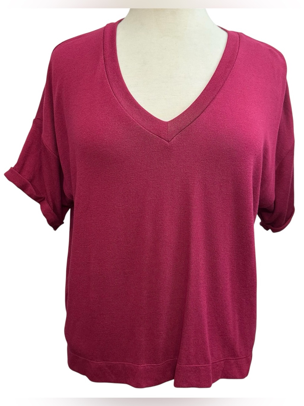 Loft Cranberry Red Short Sleeve V-Neck Tee Shirt